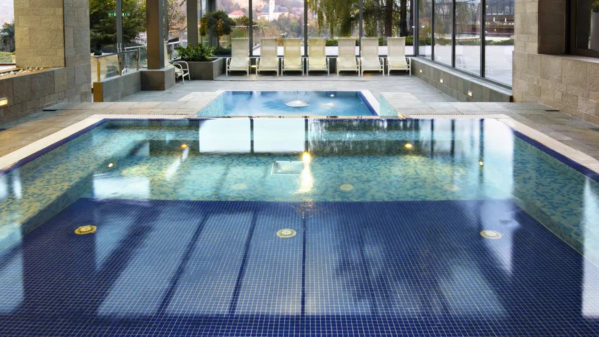 Hotel Rikli Balance Lake Bled Indoor Pool 2