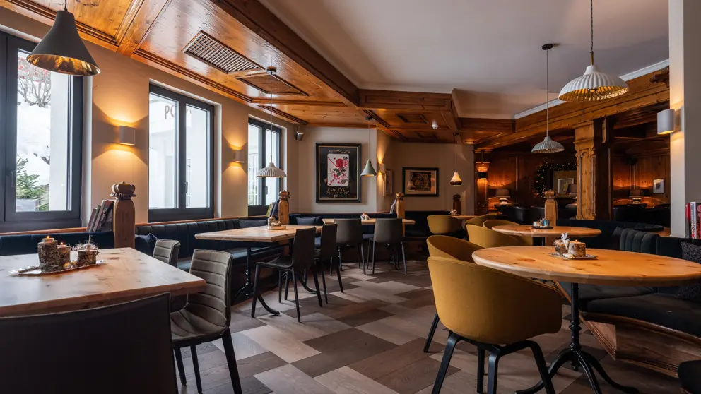 Hotel National Zermatt Chill Area [4]