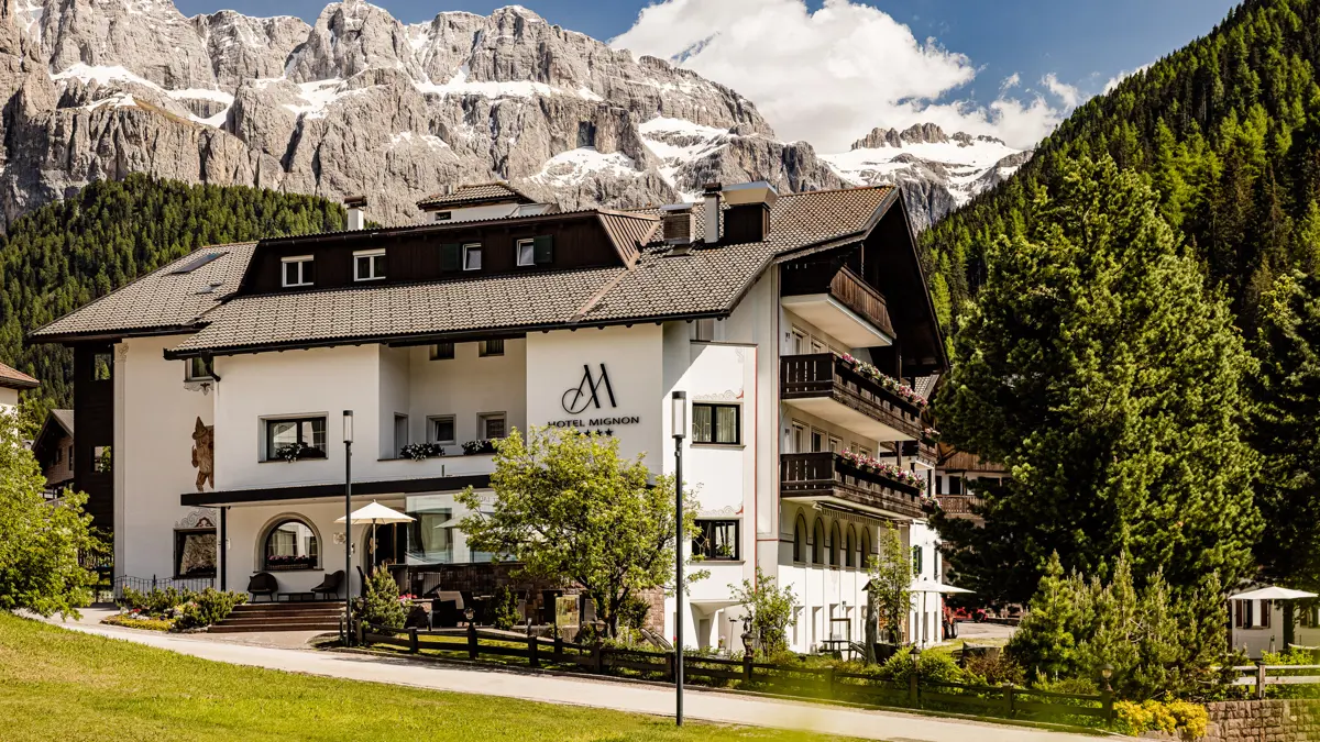 Inghams Italy Dolomites Selva Hotel Mignon External