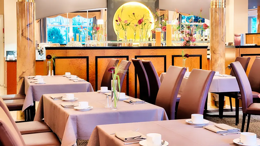 Grand Hotel Beau Rivage Interlaken Buffet Restaurant [6]