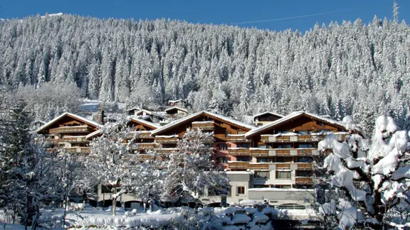Hotel Silvretta Park Klosters Exterior Building