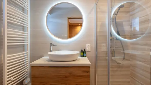 Bedroom two en-suite