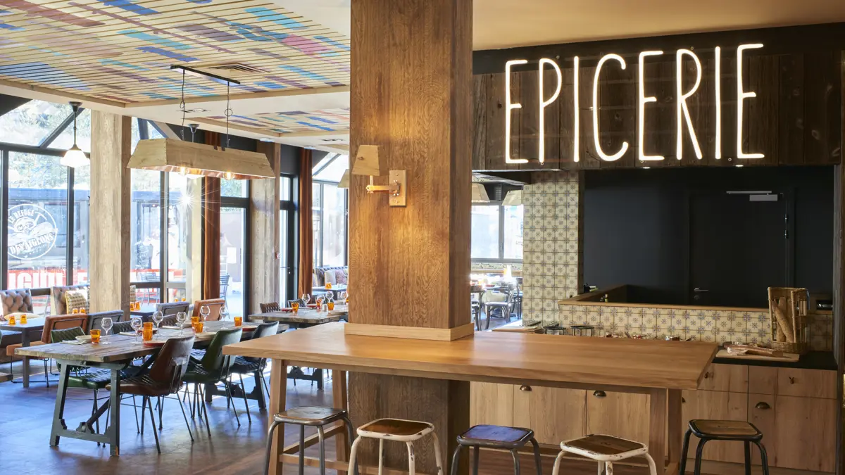 Le Refuge Des Aiglons Chamonix Breakfast Room