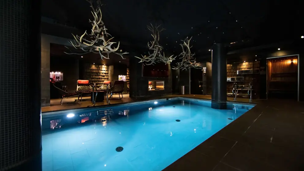 Hotel Avenue Lodge Val d'Isere pool (2) [8]