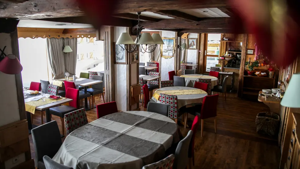 Hotel Le Paquis Tignes Restaurant [5]