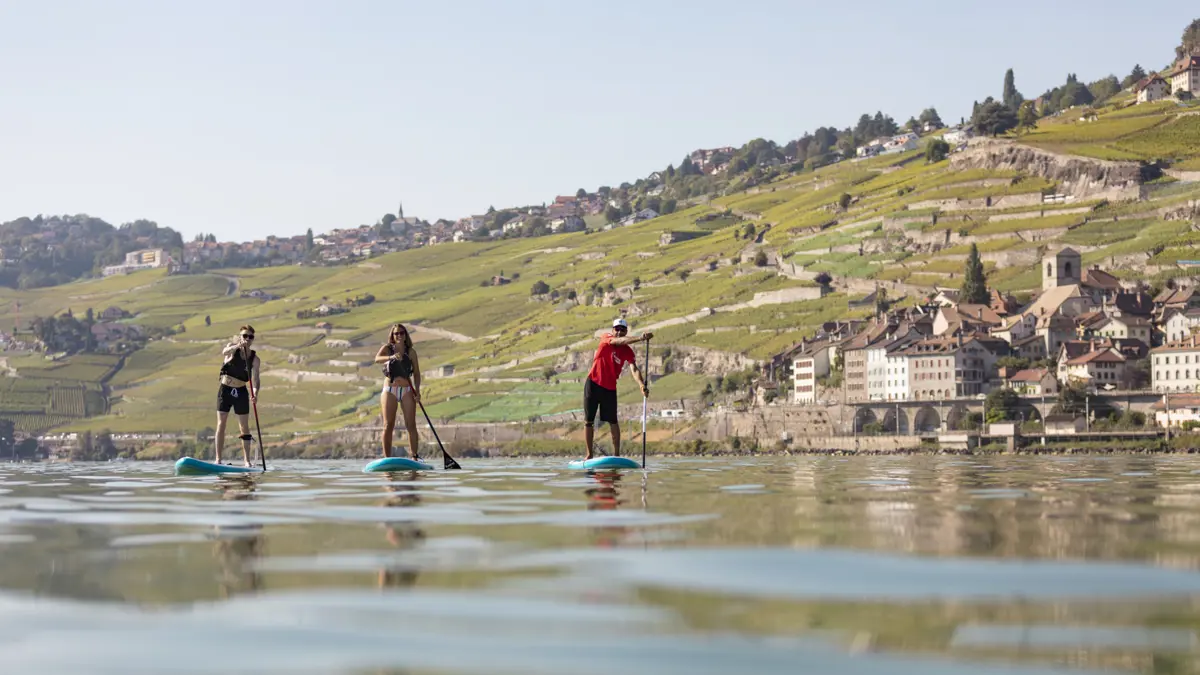 Montreux riviera stand-up paddlers 