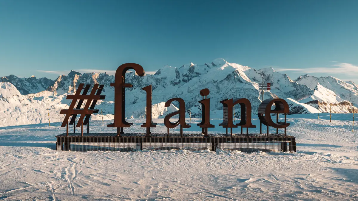 Flaine Sign