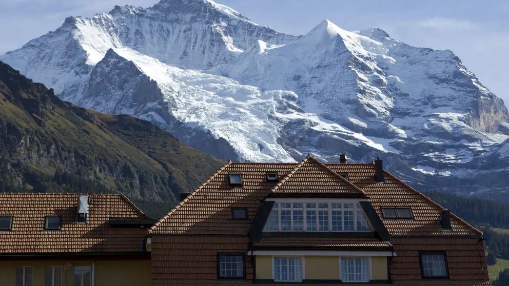 Hotel Silberhorn Wengen Mountain Views [2]