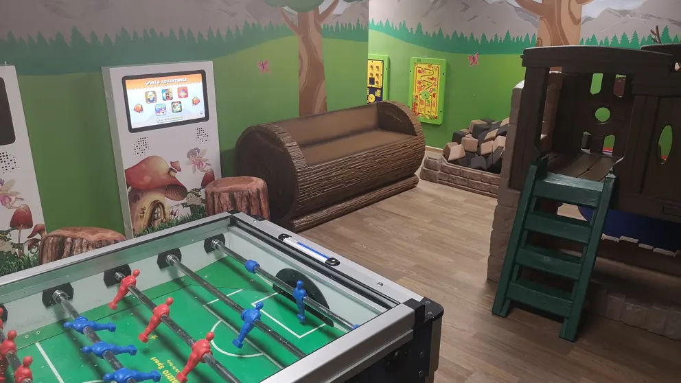 Inghams Italy Dolomites Arabba Hotel Evaldo Kids Playroom.Jpg [5]