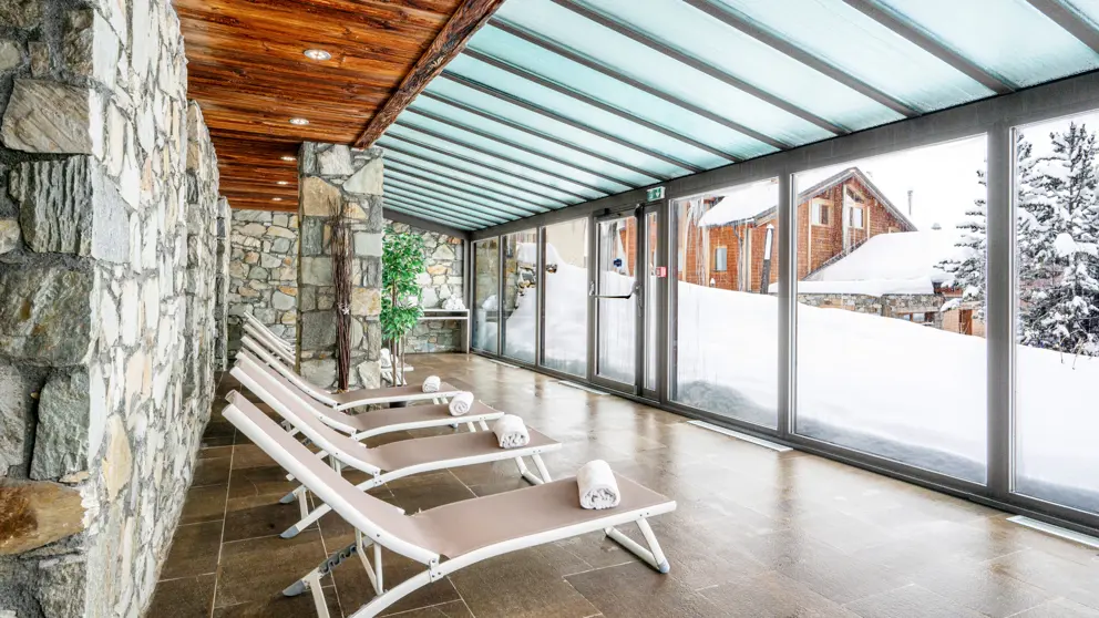 Hotel L'aiguille Percee Tignes Wellness Area Solarium [9]
