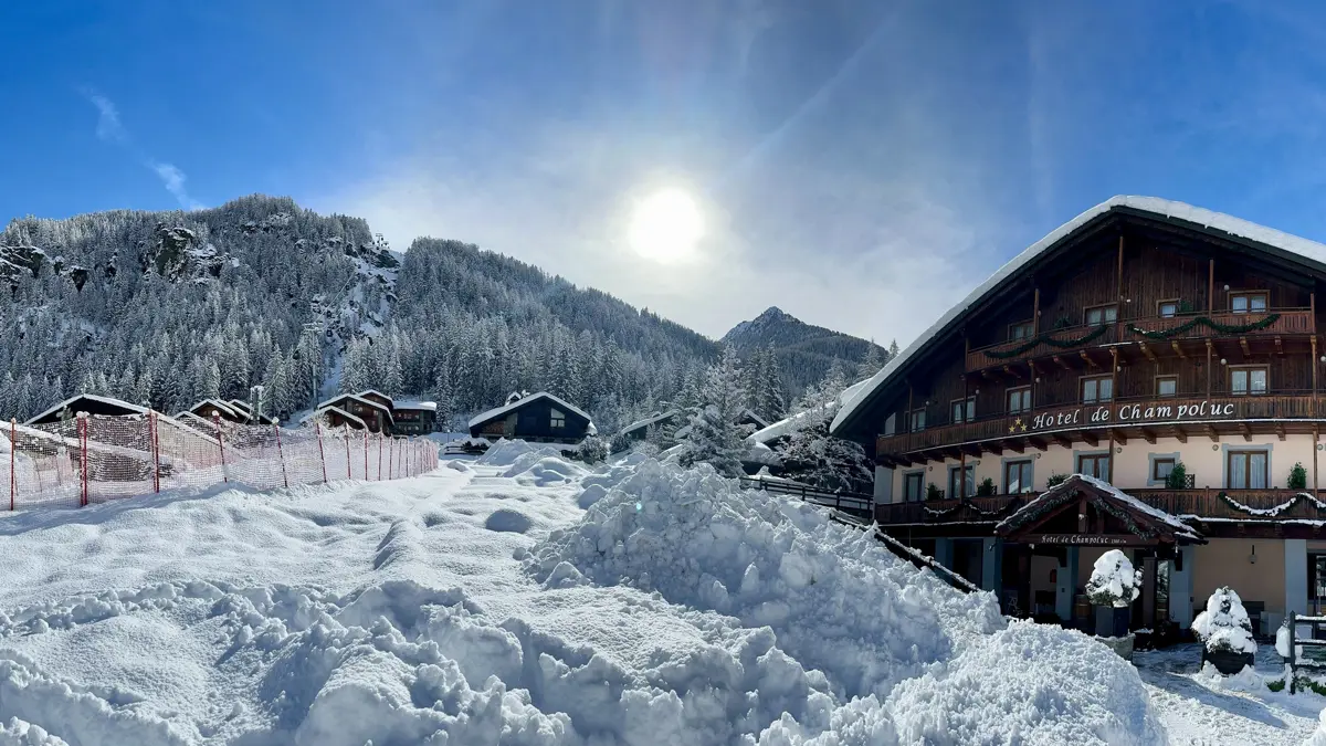 Inghams Italy Monterosa Champoluc Hotel De Champoluc Exterior