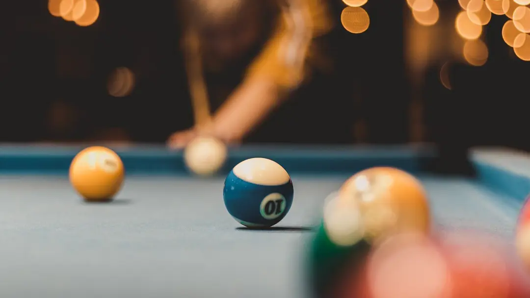 Hotel Bardola Geilo Pool Table