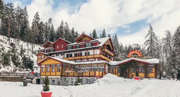 Parkhotel Sole Paradiso Drei Zinnen Dolomites Italy Exterior C Hannes Niederkofler
