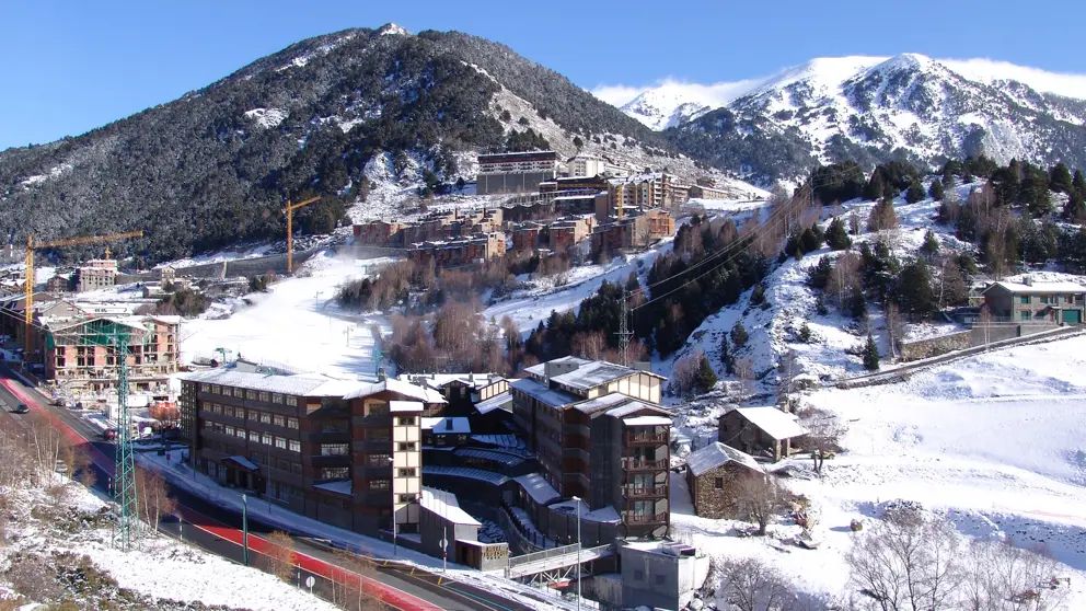 Hotel Euro Ski Soldeu El Tarter Exterior [1]