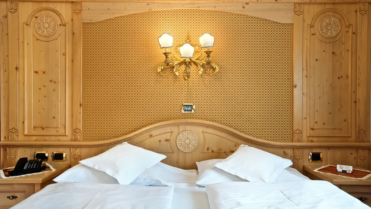 Inghams Italy Dolomites Arabba Hotel Garni Serena Margherita Bedroom 2