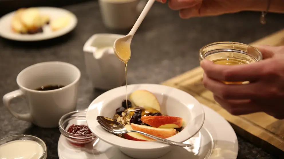 Hotel Gruner Baum Zell Am See Breakfast (1) [4]