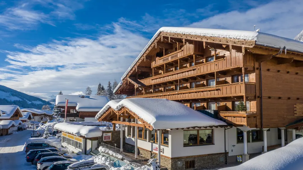 Hotel Alphof Alpbach Exterior