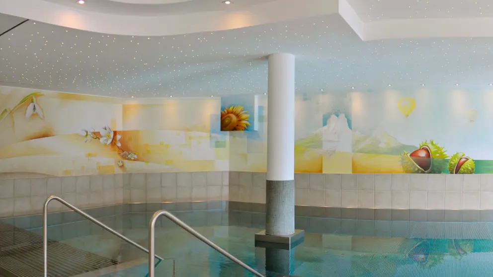 Hotel Bischofsmutze Filzmoos Indoor Pool [3]