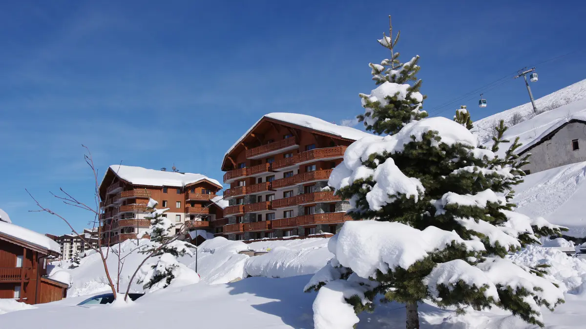 Residence Les Chalets De L'adonis Exterior