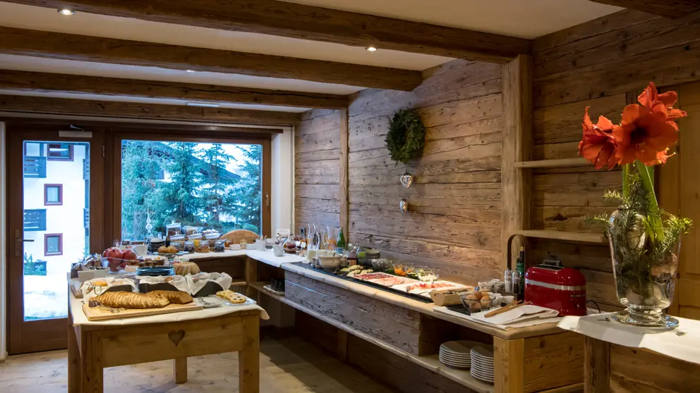 Inghams Italy Dolomites Selva Hotel Villa Anna Breakfast [2]