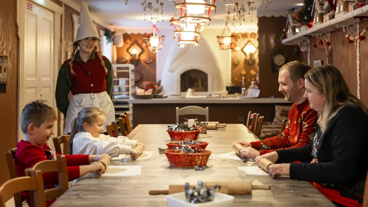 Santa Breaks Levi Gingerbread Cabin