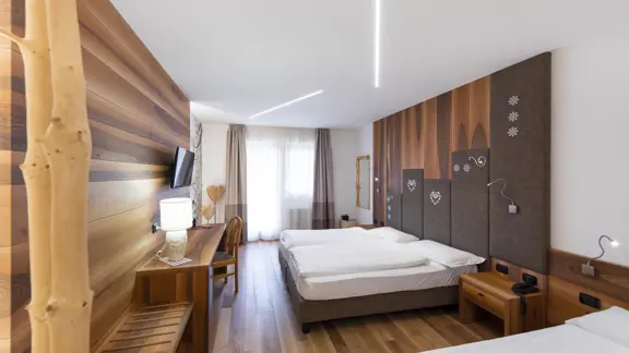 Standard Room with extra bed