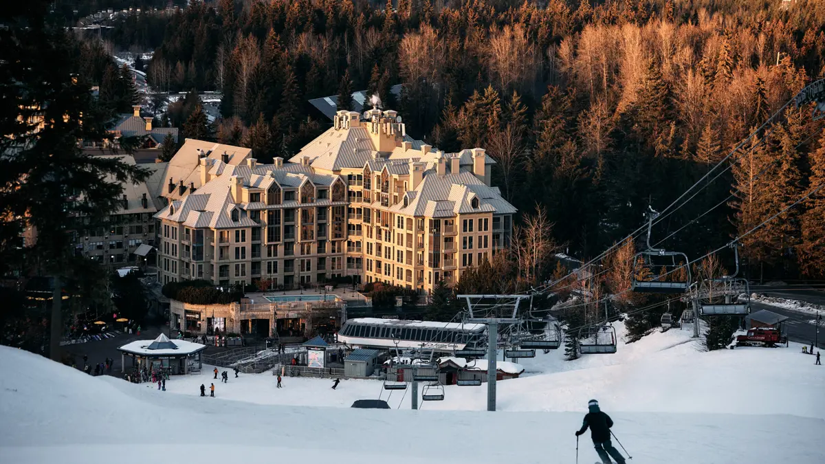 Pan Pacific Mountainside Hotel Whistler Canada Exterior (3)