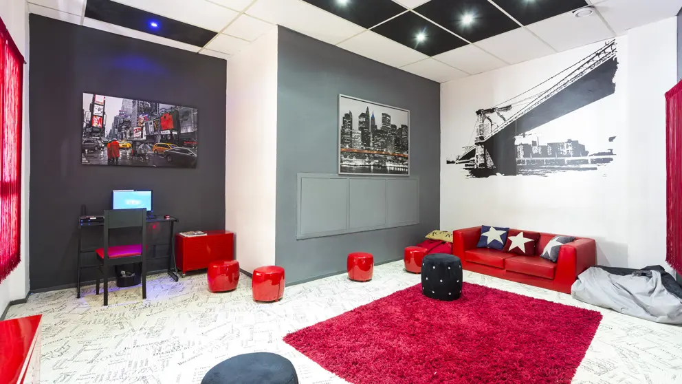 Hotel Les Bergers Alpe D'huez Teen Club [3]