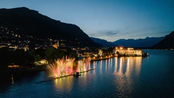 Zell Am See Evening Fountain Show Copyright Zell Am See Kaprun Tourismus