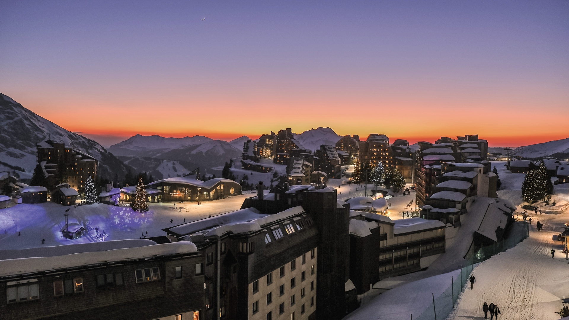 Hotel Les Cimes Du Soleil Avoriaz Night View