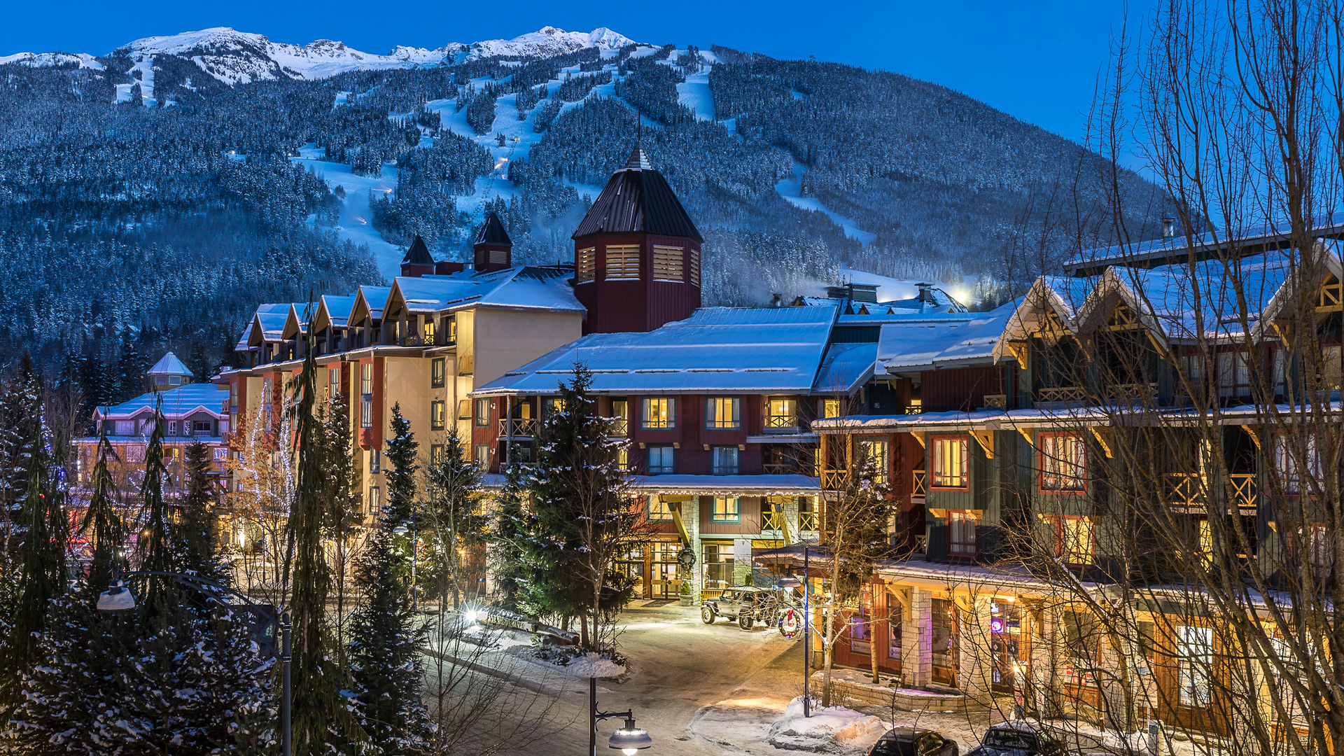 Delta Whistler Village Suites Whistler Exterior